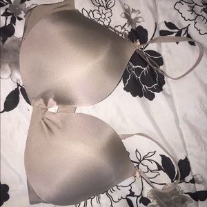 Victoria’s Secret bra